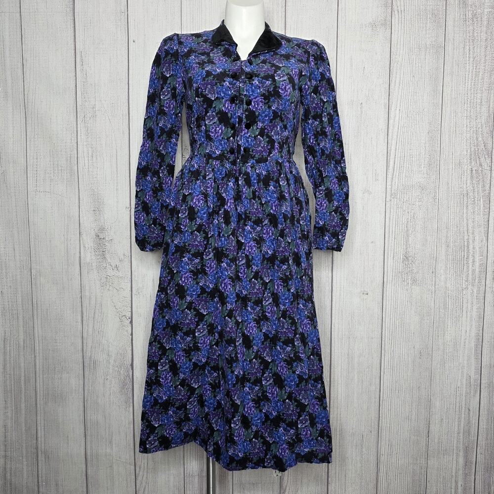 Vintage Laura Ashley Floral Corduroy Dress – Made in Great Britain, 90s, sz 12